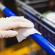 Illustration for article titled Supermarkets are adding little car washes for shopping carts